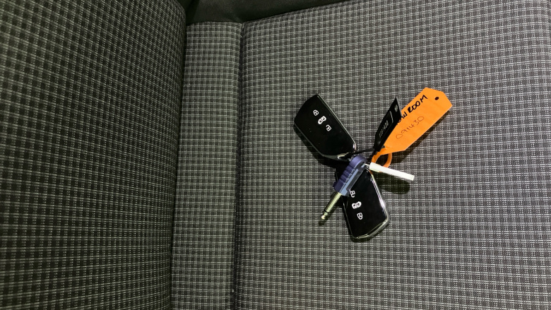 Volkswagen Caddy Cargo C20 Diesel 2.0 TDI 122PS Commerce Pro Van DSG [Tech Pack]